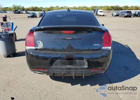 2020 Chrysler 300 S from USA, damaged, VIN 2C3CCABG4LH128461